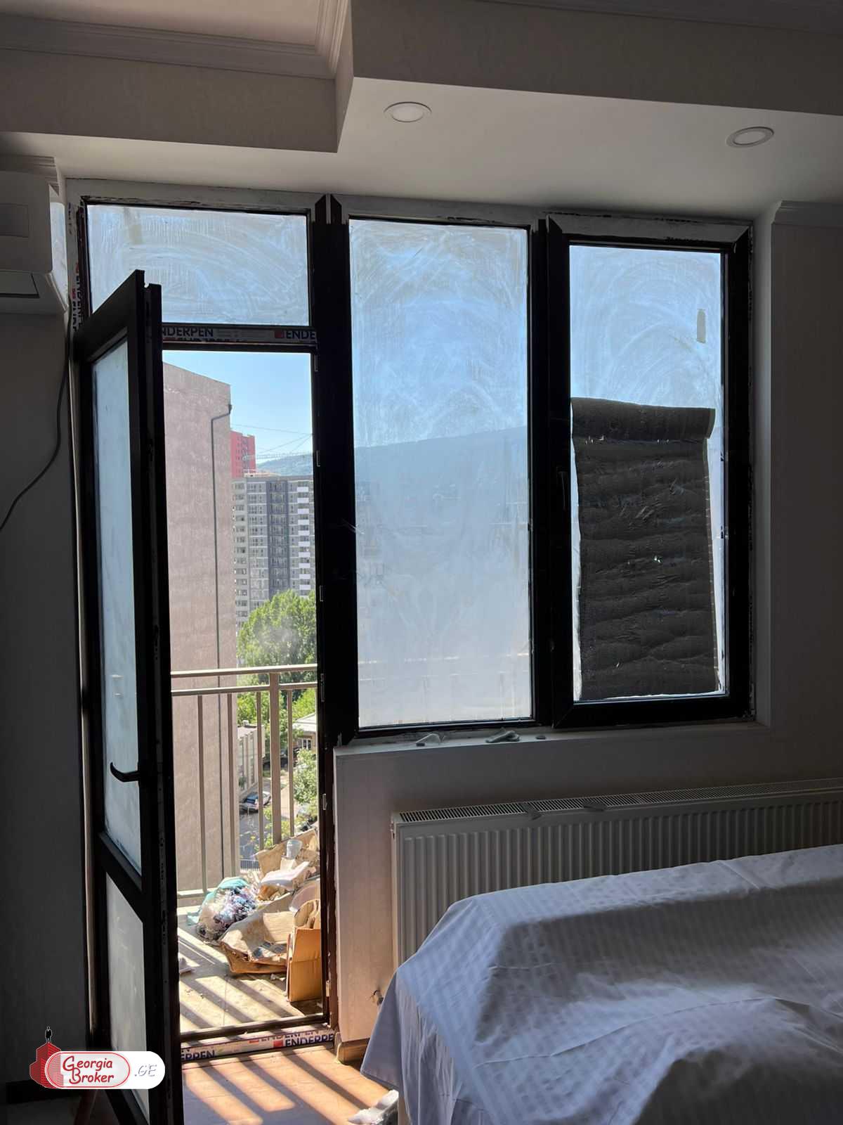 nearly repaired 2-room apartment for sale