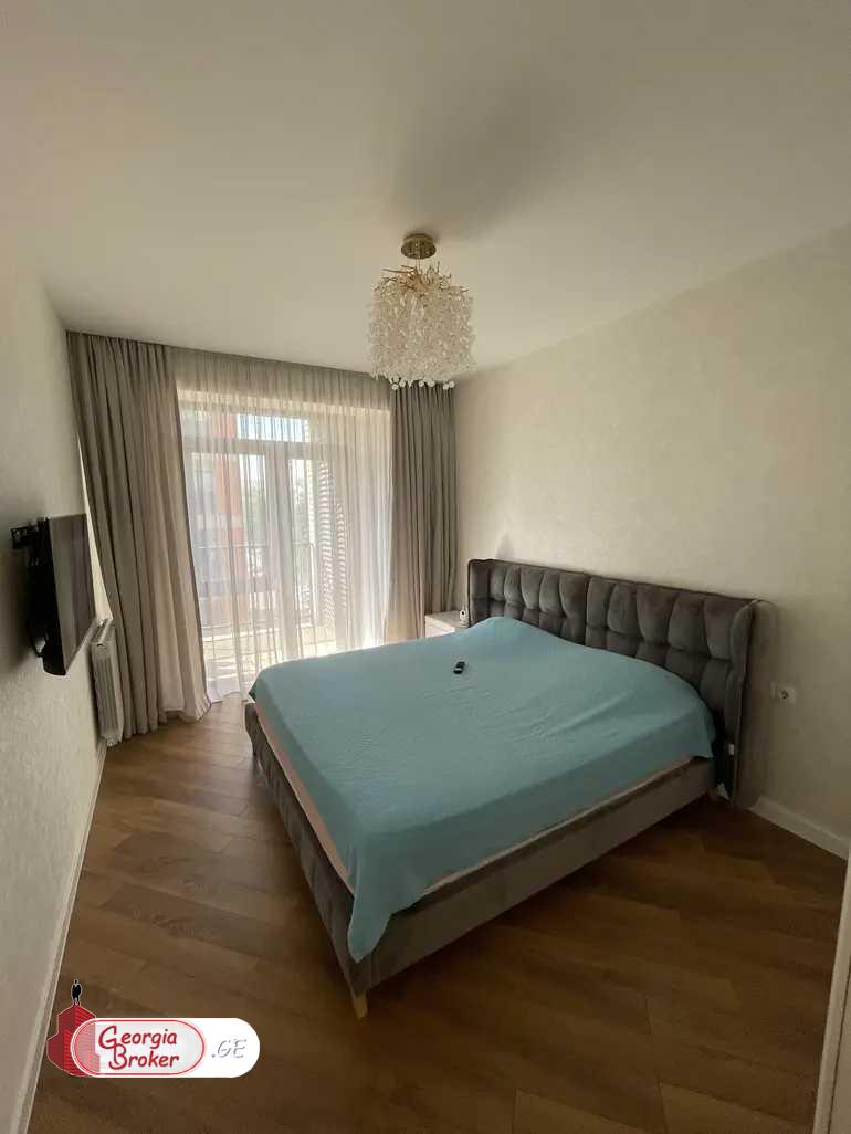 nearly repaired 3-room apartment for sale