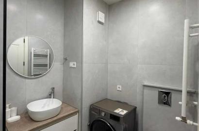 продается квартира с новым ремонтом 3-комнаты