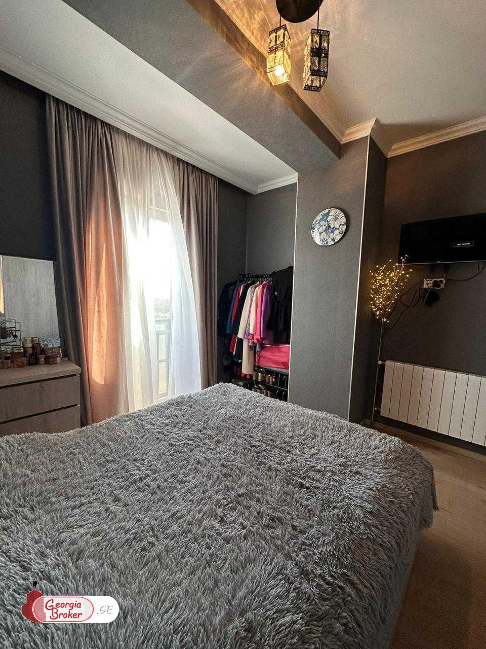 nearly repaired 3-room apartment for sale