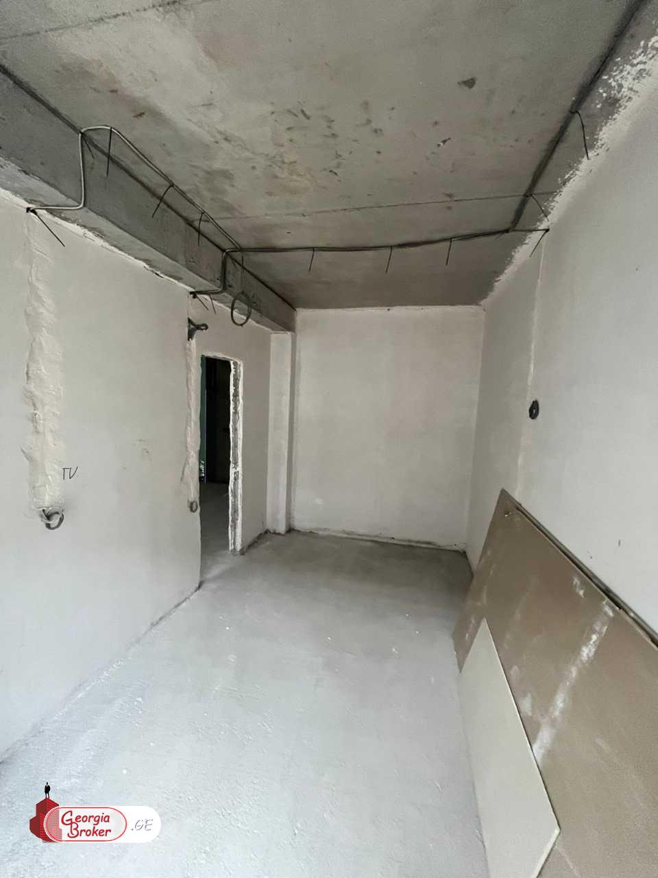 продается квартира с новым ремонтом 2-комнаты