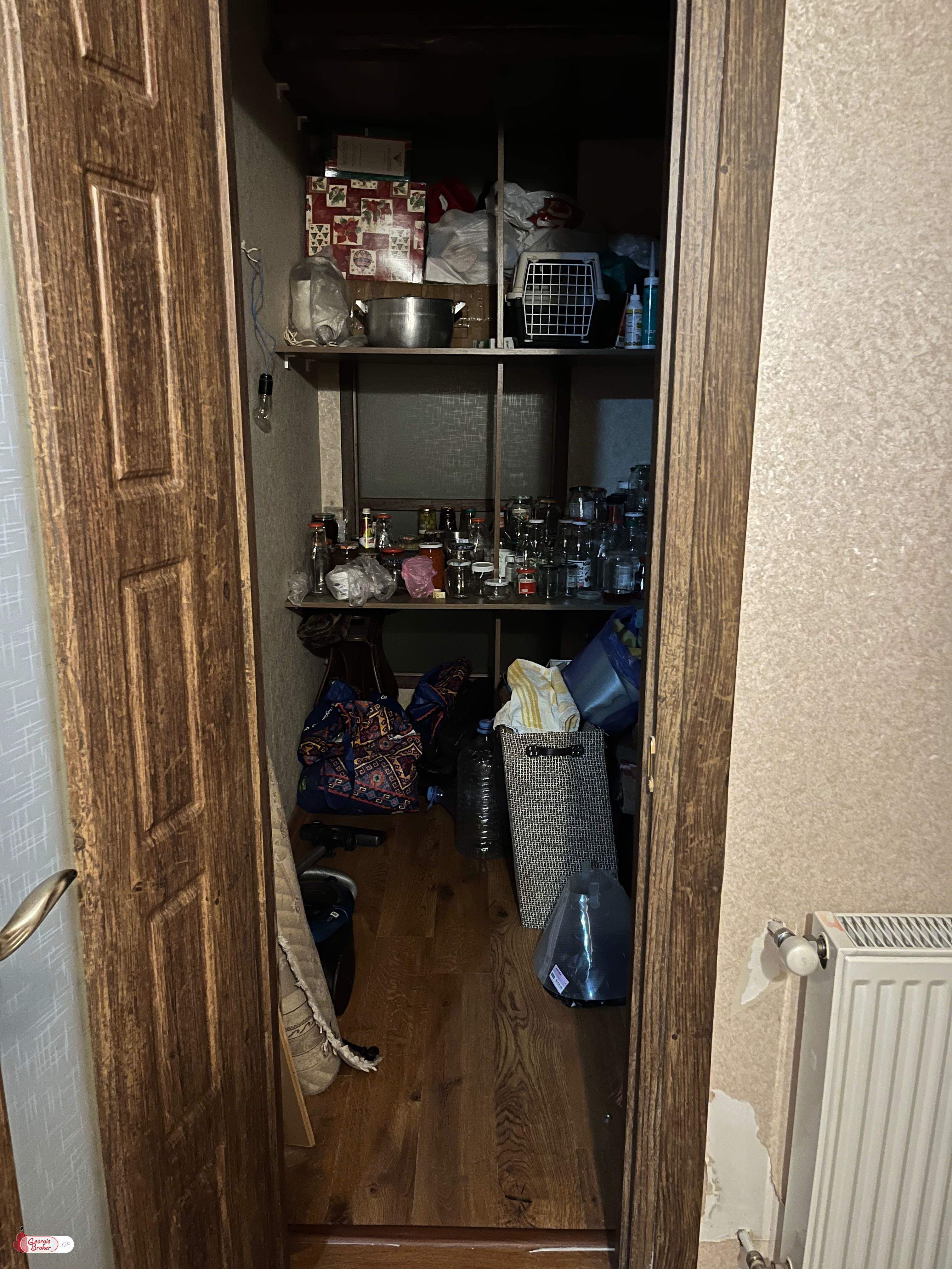 nearly repaired 5-room apartment for sale