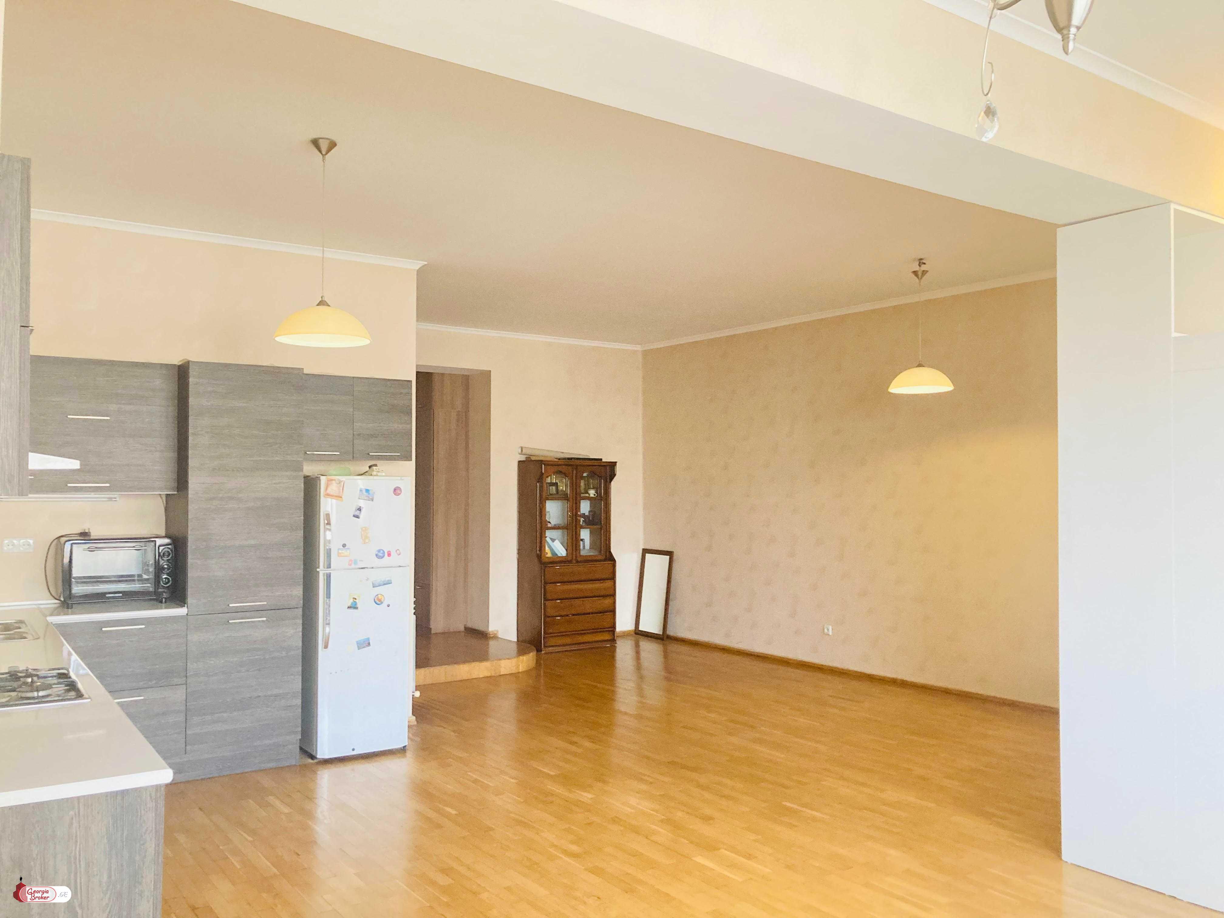 продается квартира с новым ремонтом 2-комнаты