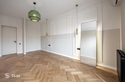 nearly repaired 5-room apartment for sale