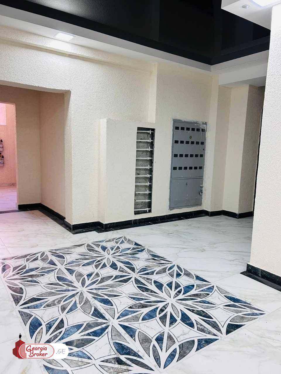 nearly repaired 2-room apartment for sale