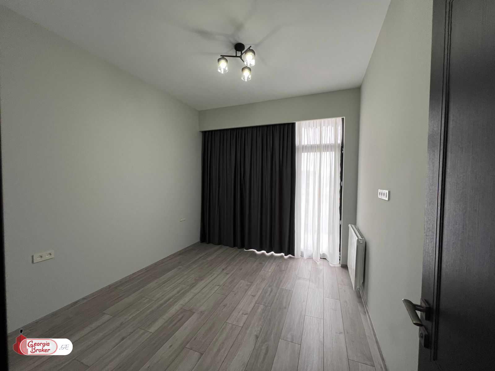 იყიდება ახალი გარემონტებული 2 ოთახიანი ბინა