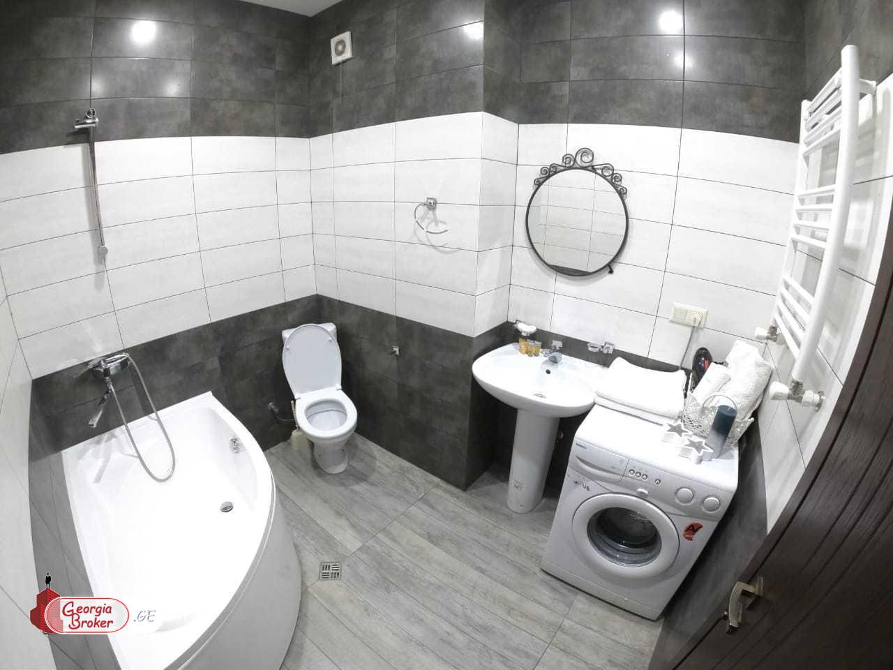 იყიდება ახალი გარემონტებული 2 ოთახიანი ბინა