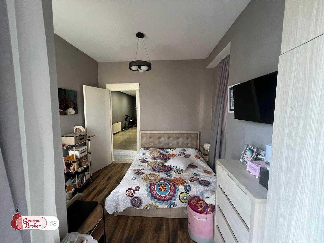 nearly repaired 4-room apartment for sale