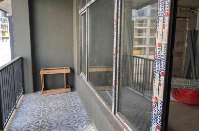 продается квартира с новым ремонтом 3-комнаты