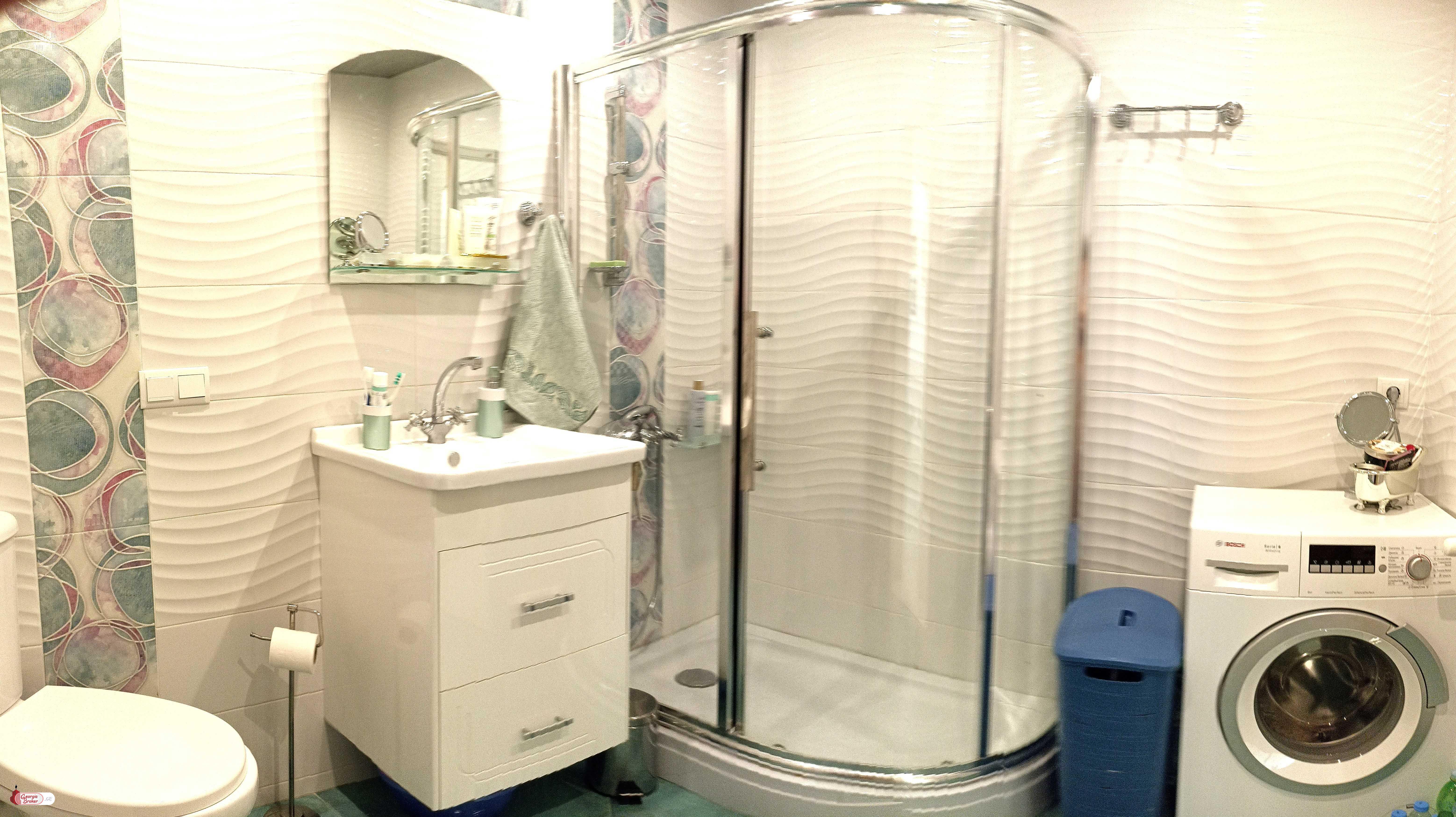 იყიდება ახალი გარემონტებული 3 ოთახიანი ბინა