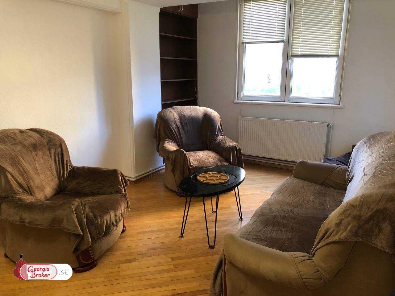 nearly repaired 3-room apartment for sale
