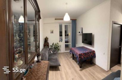 nearly repaired 2-room apartment for sale