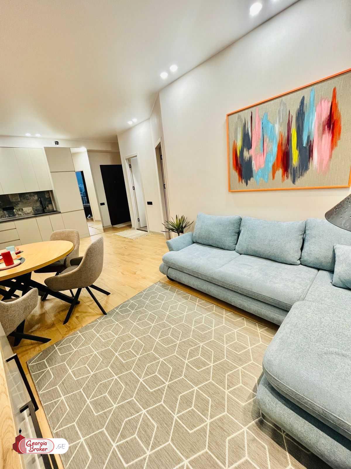 იყიდება ახალი გარემონტებული 2 ოთახიანი ბინა