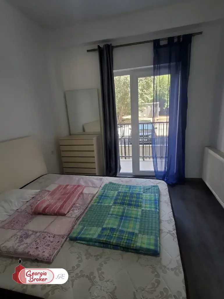 nearly repaired 3-room apartment for sale