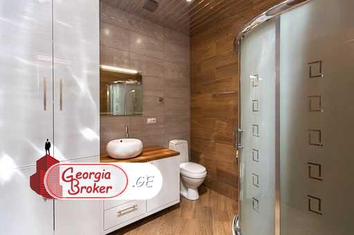 nearly repaired 3-room apartment for sale