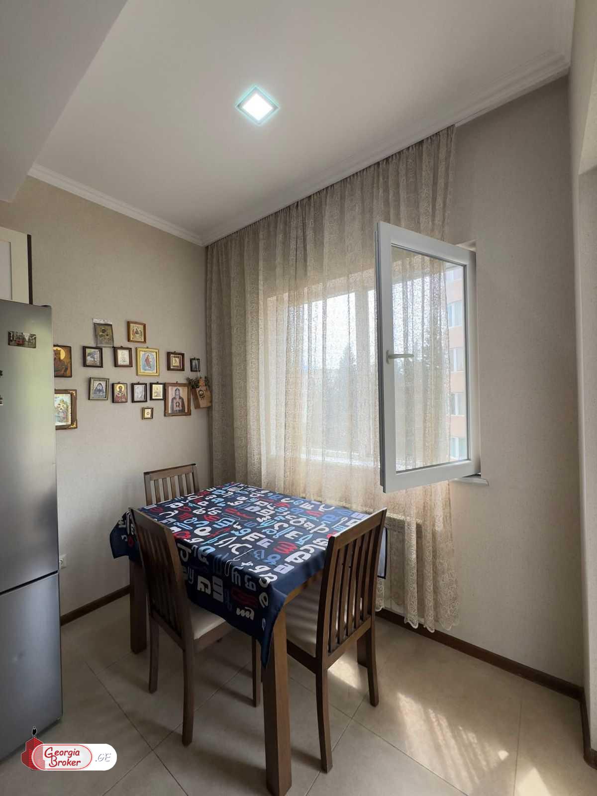 nearly repaired 3-room apartment for sale