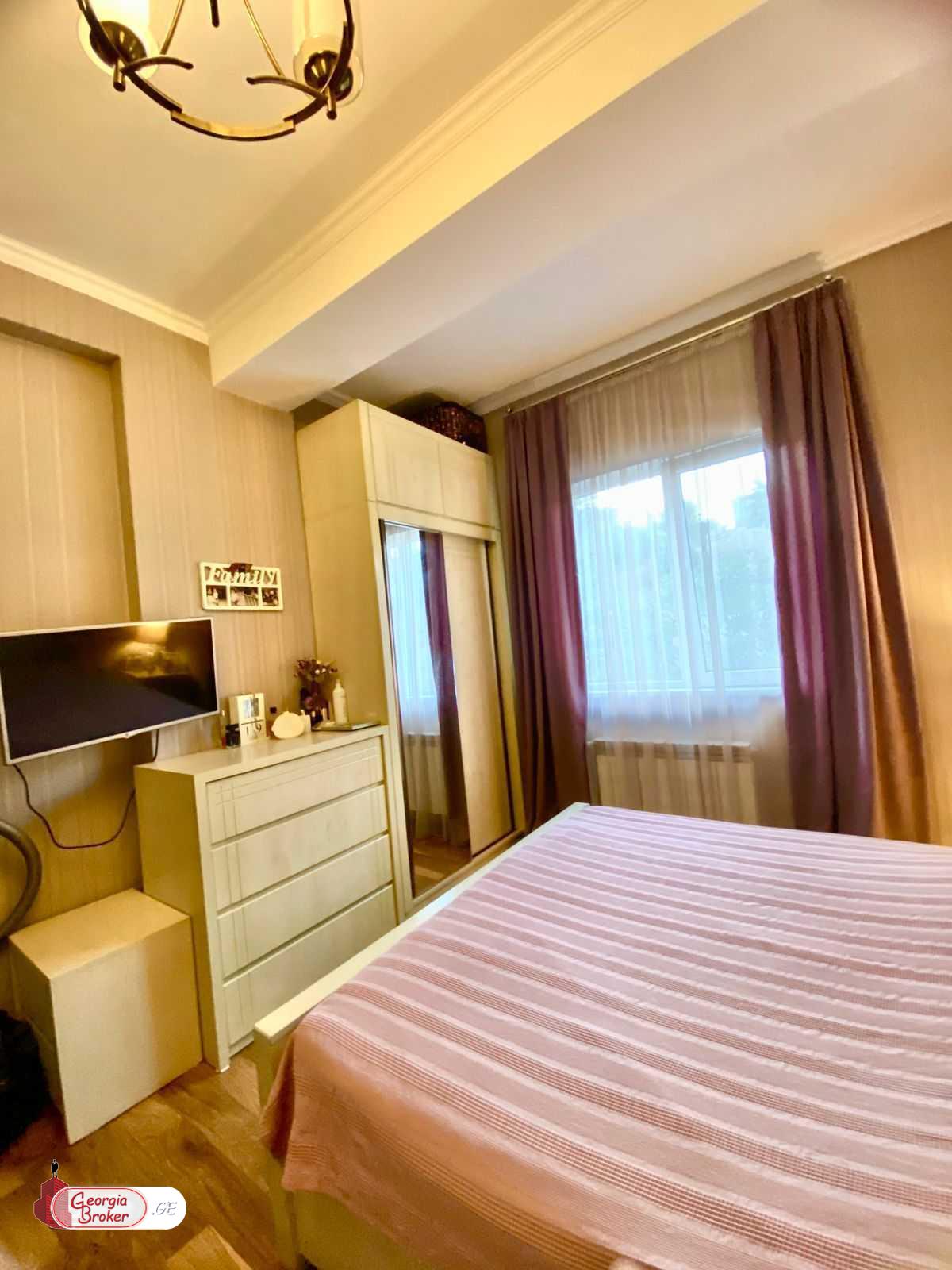 nearly repaired 3-room apartment for sale