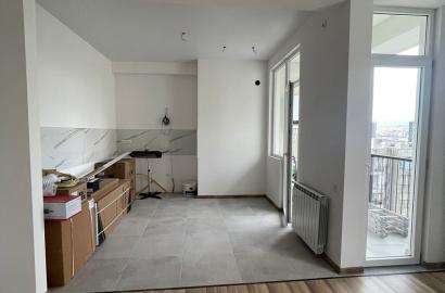 nearly repaired 3-room apartment for sale