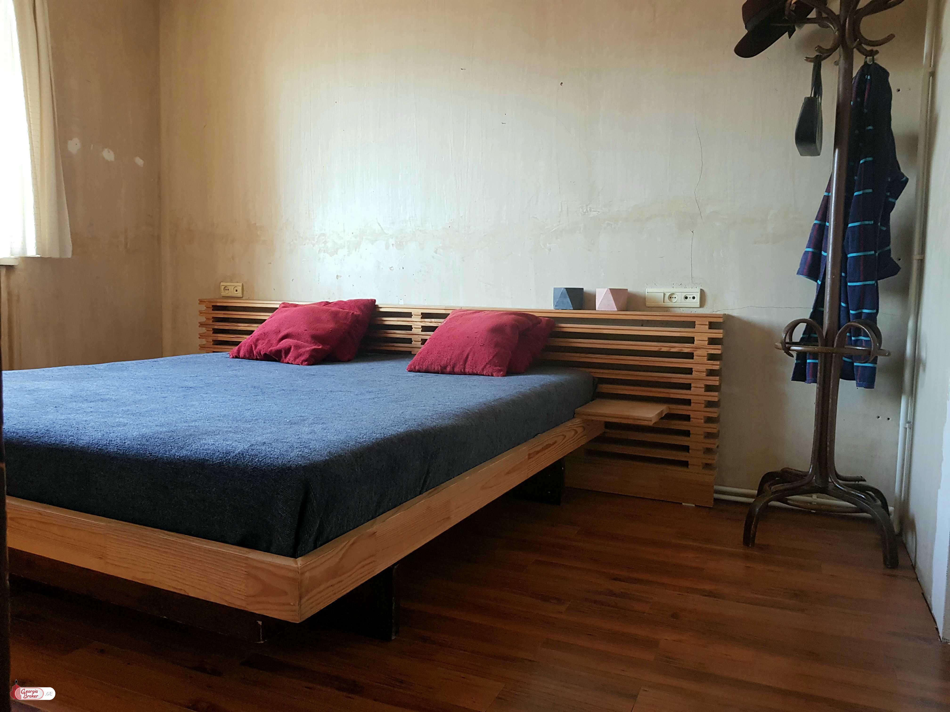 nearly repaired 4-room apartment for sale