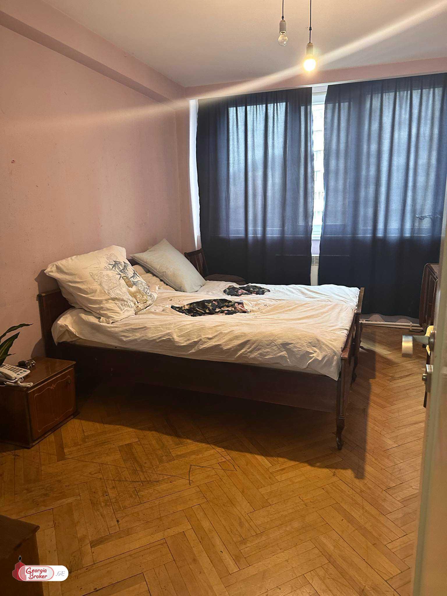 old repaired 3-room apartment for sale