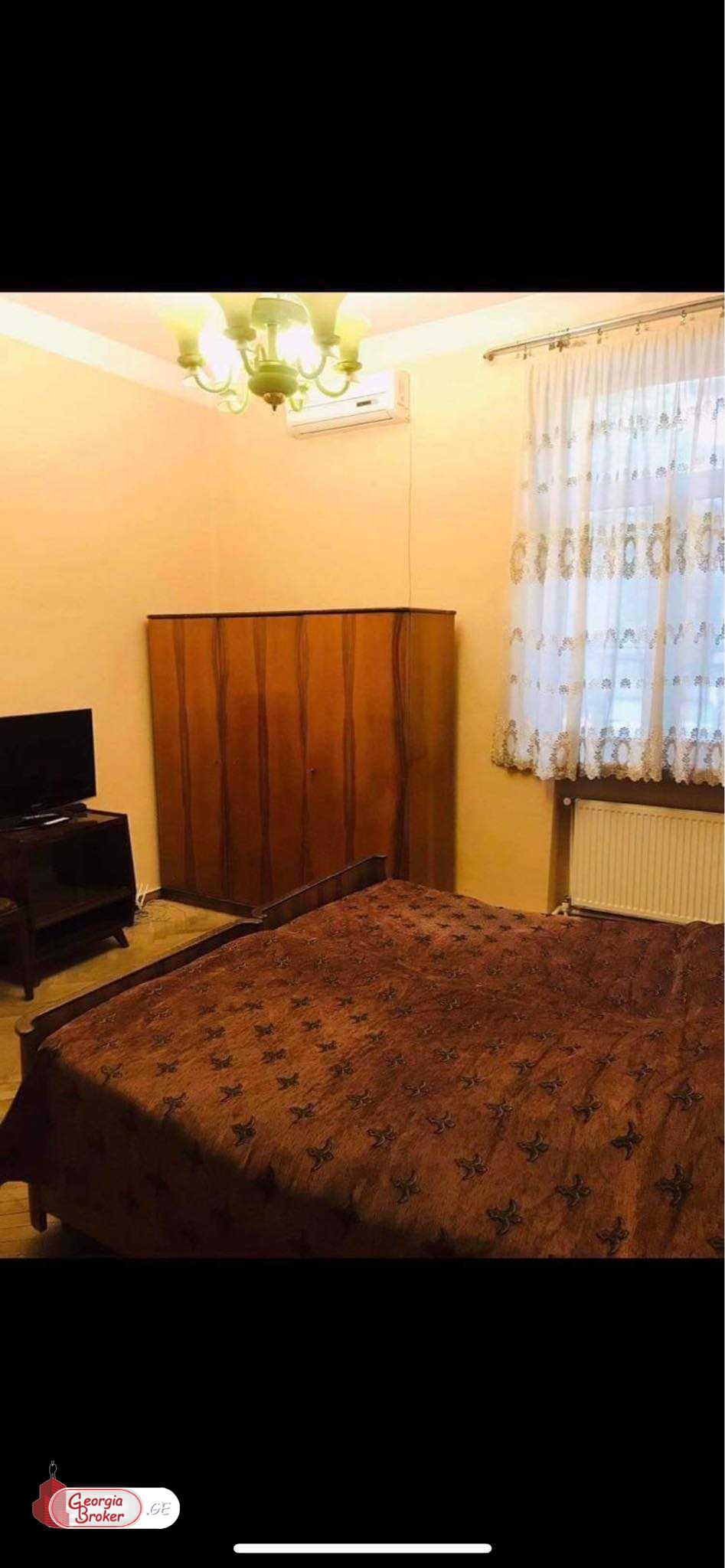 old repaired 3-room apartment for sale