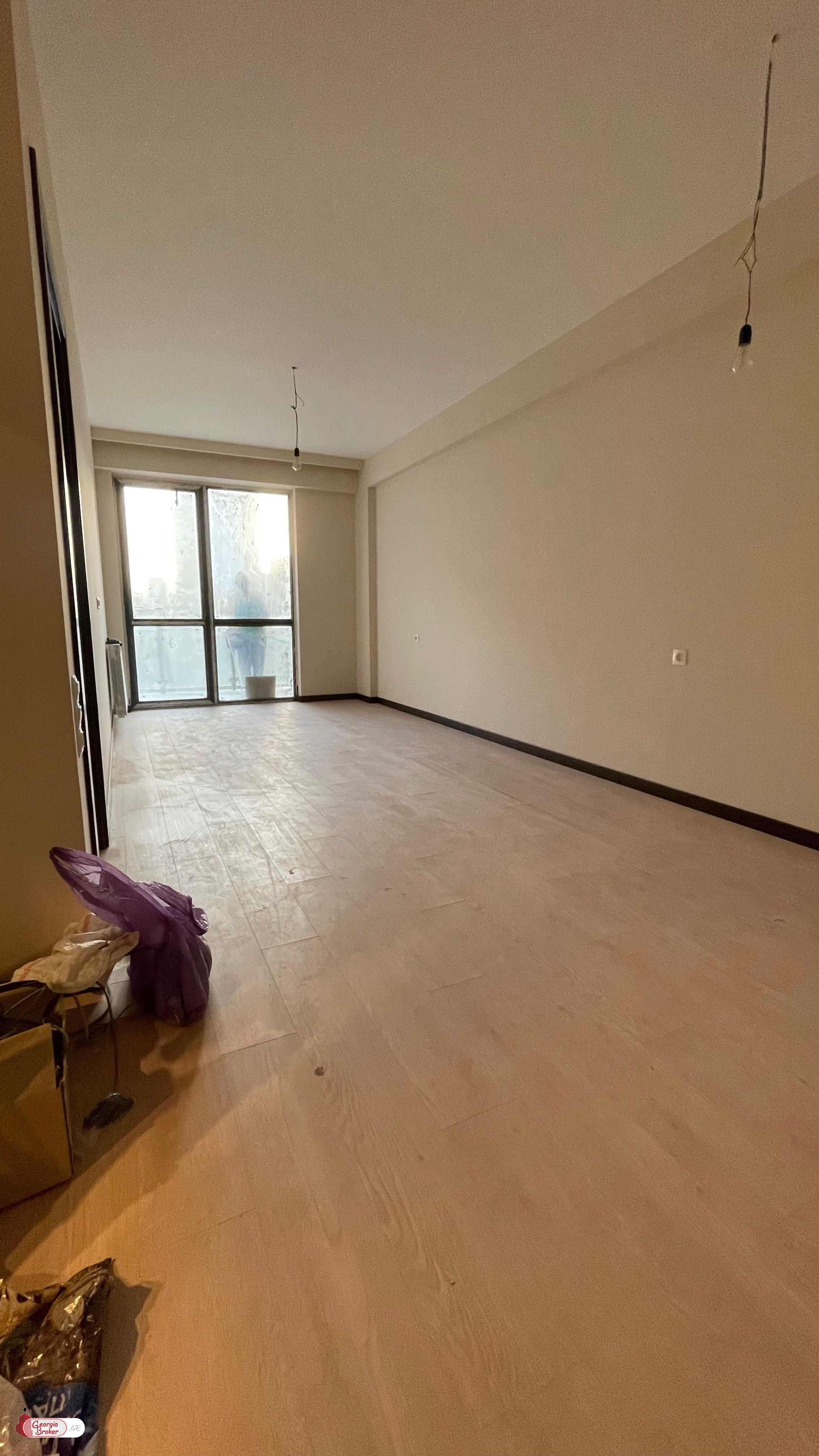 nearly repaired 2-room apartment for sale