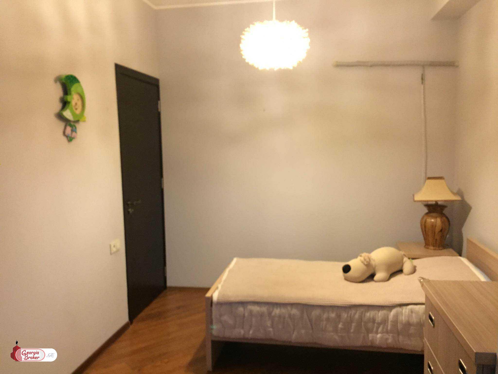 nearly repaired 3-room apartment for sale