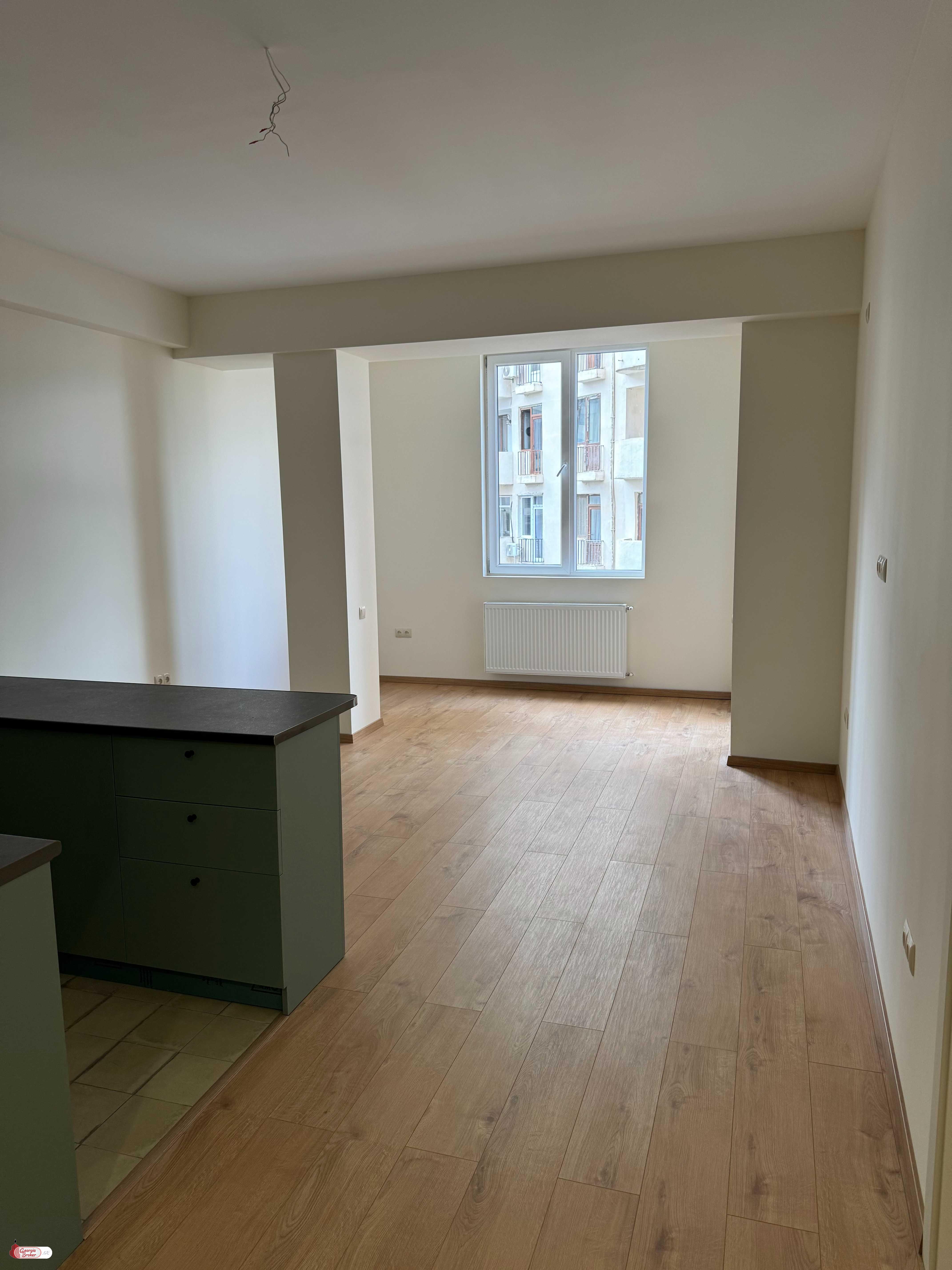 nearly repaired 2-room apartment for sale