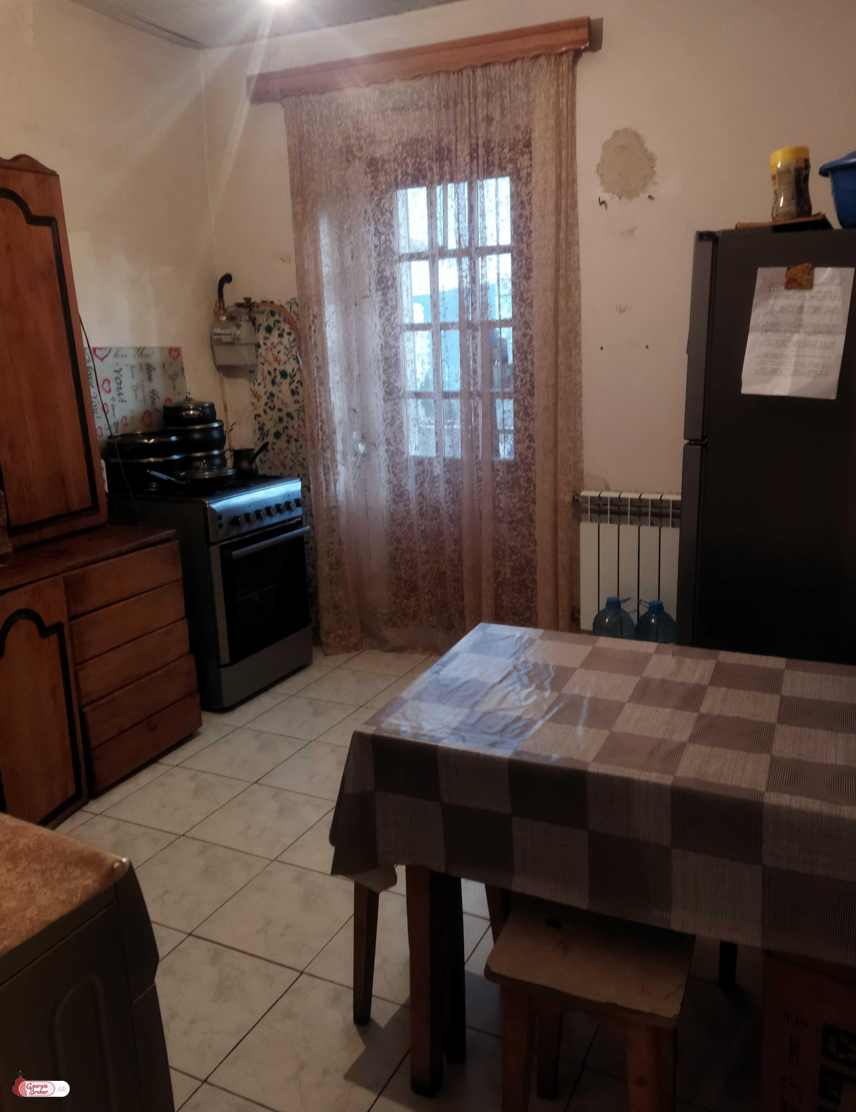 old repaired 4-room apartment for sale