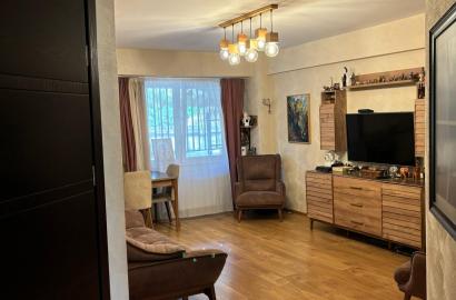 nearly repaired 3-room apartment for sale