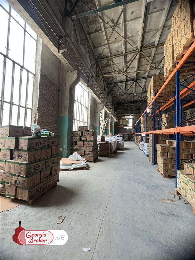 old repaired warehouse space for rent