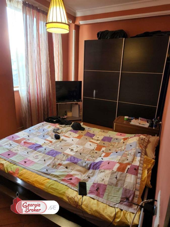 nearly repaired 5-room apartment for sale