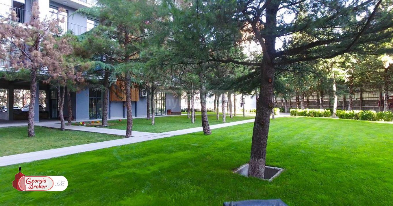 nearly repaired 3-room apartment for sale