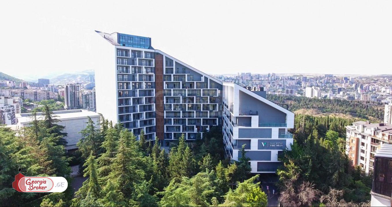 nearly repaired 3-room apartment for sale