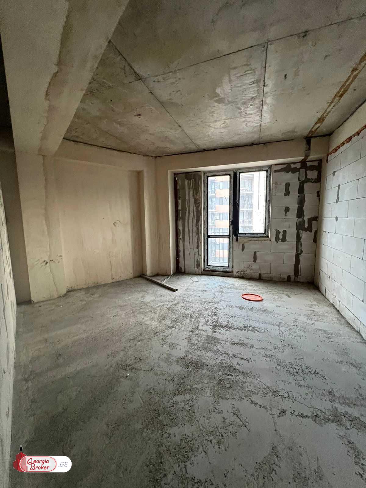 nearly repaired 3-room apartment for sale