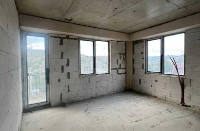 nearly repaired 3-room apartment for sale