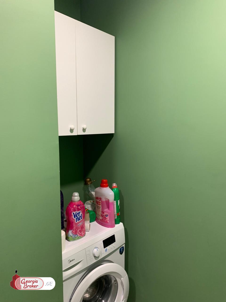 продается квартира с новым ремонтом 4-комнаты