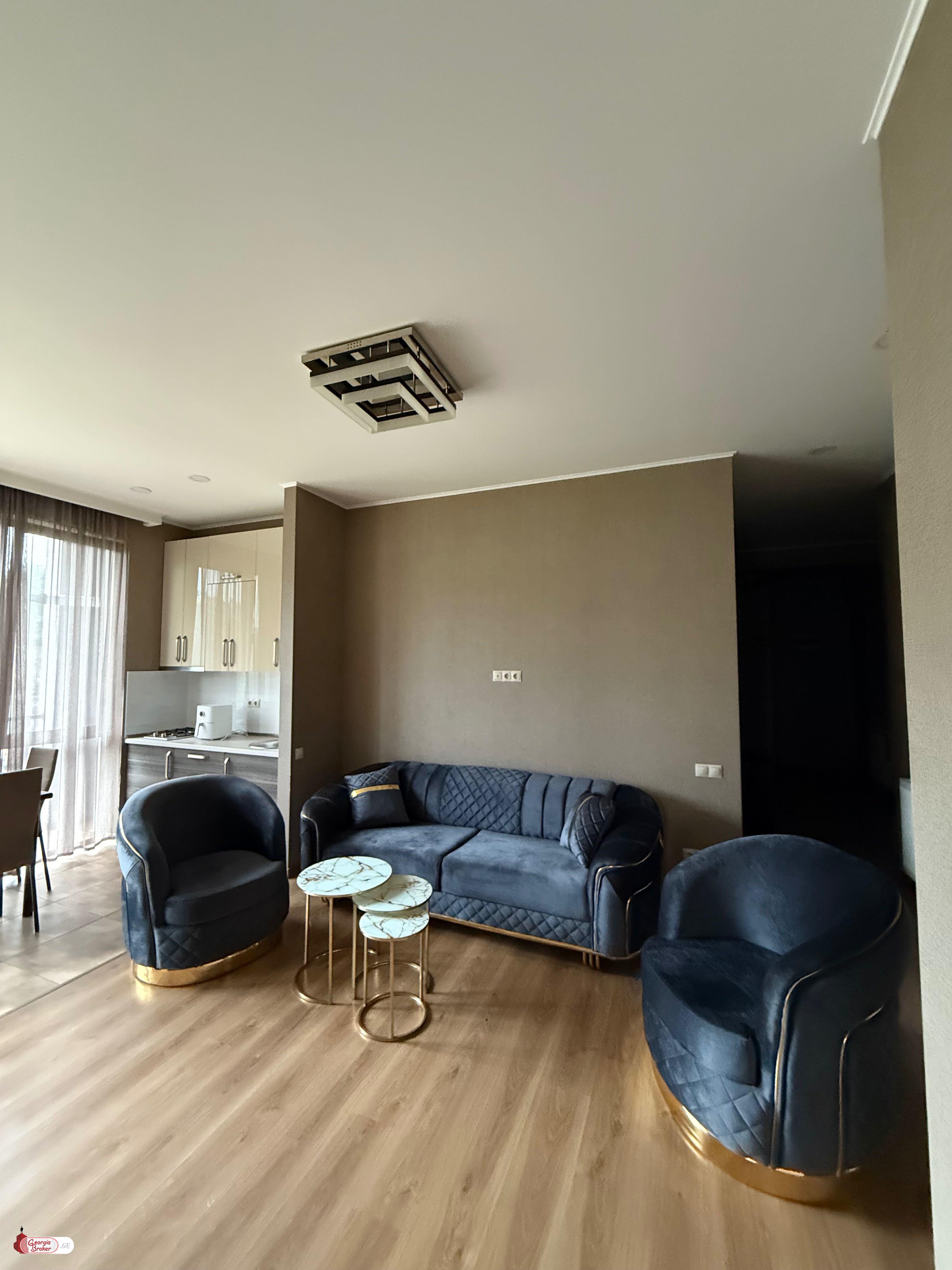 nearly repaired 3-room apartment for sale