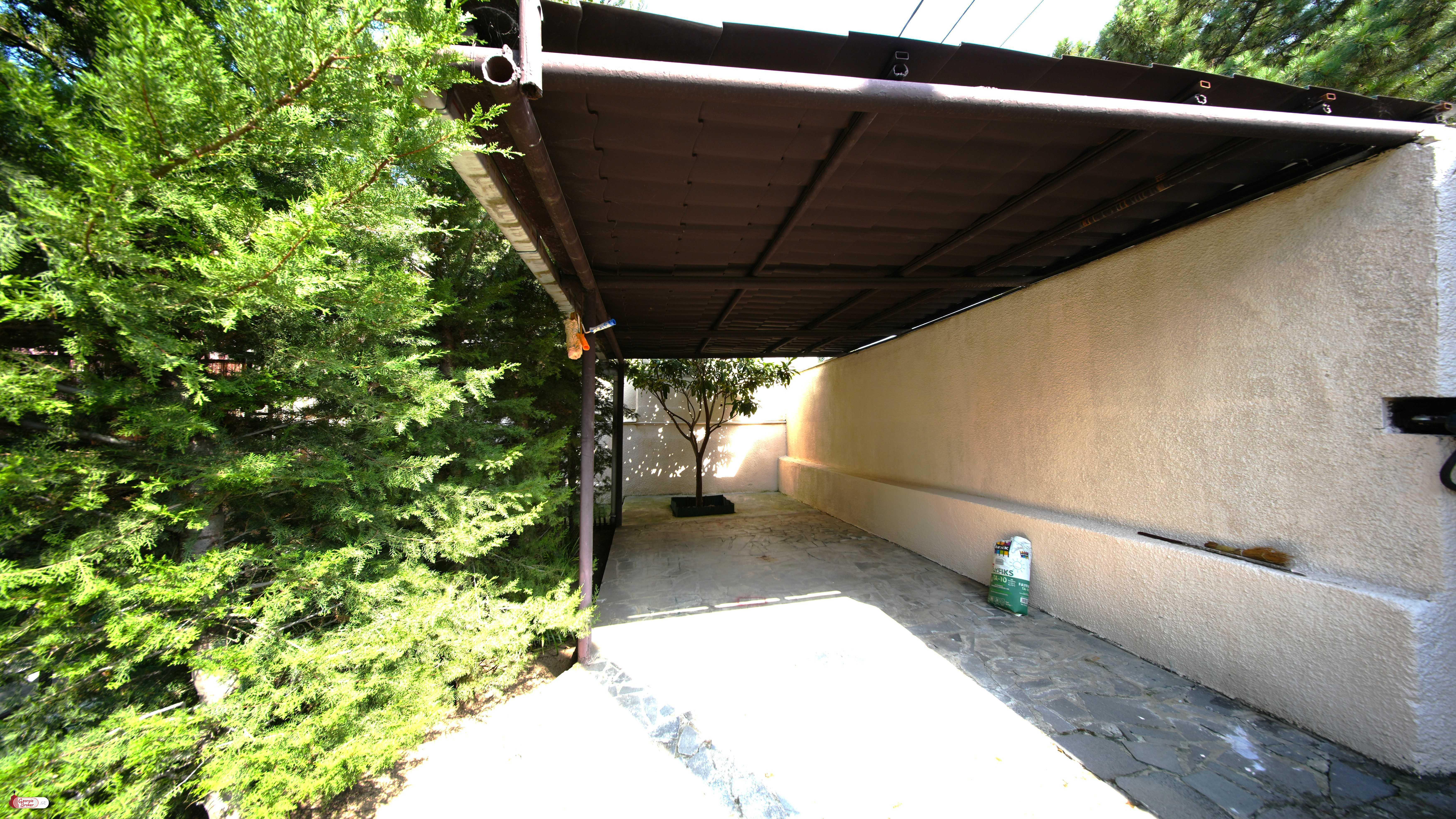 продается дом с новым ремонтом 5-комнат