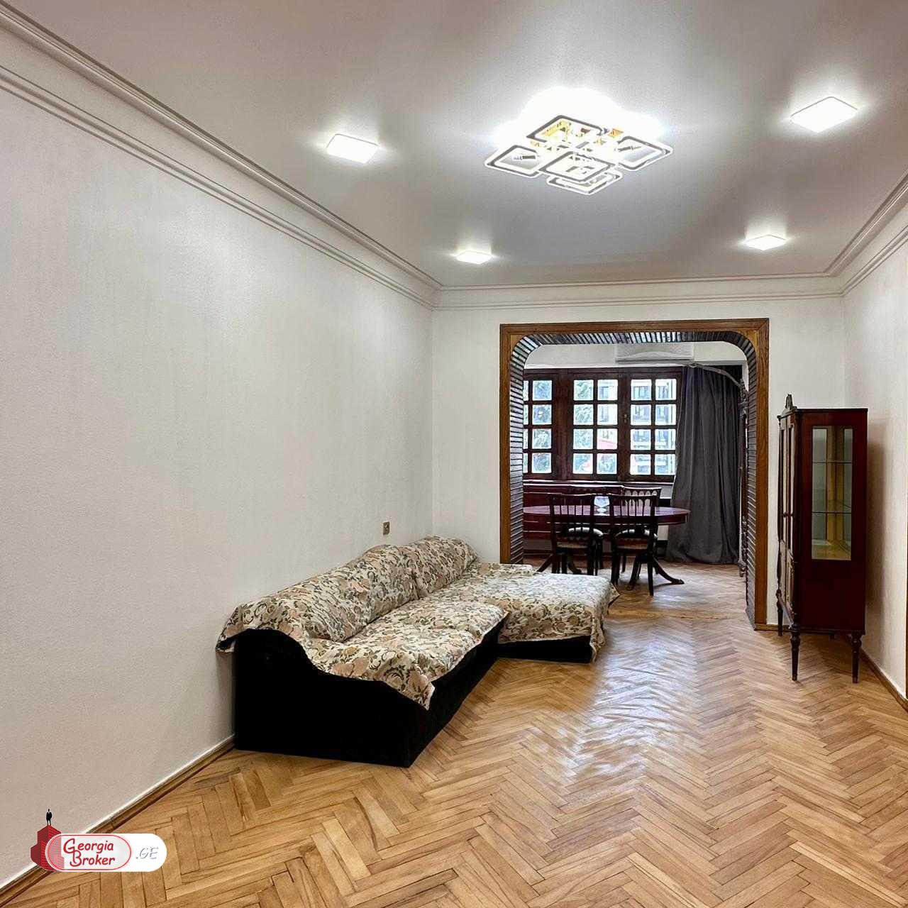 nearly repaired 3-room apartment for sale