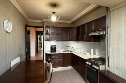 იყიდება ახალი გარემონტებული 4 ოთახიანი ბინა