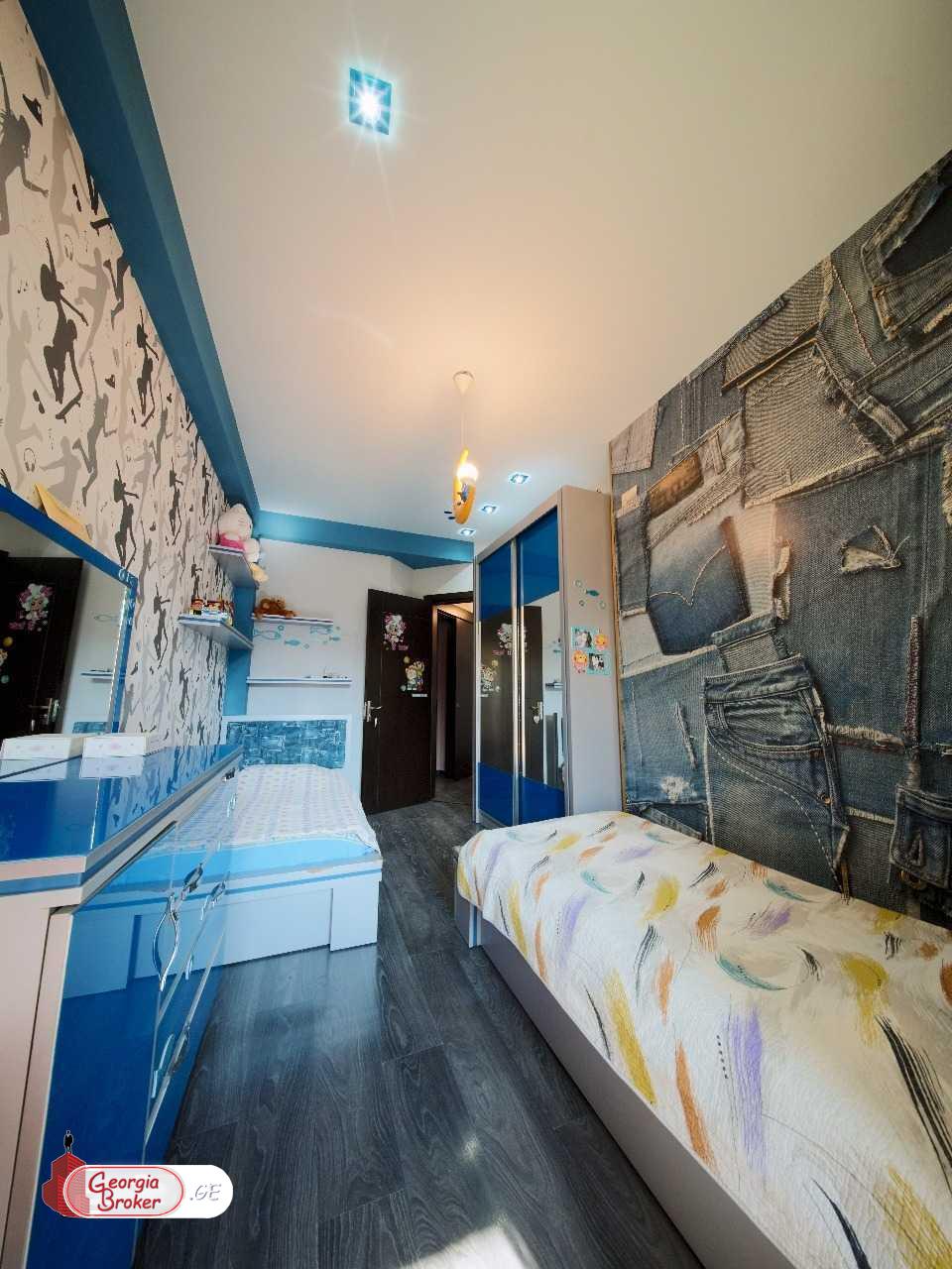 nearly repaired 4-room apartment for sale