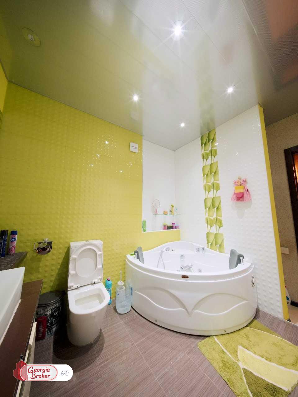 nearly repaired 4-room apartment for sale