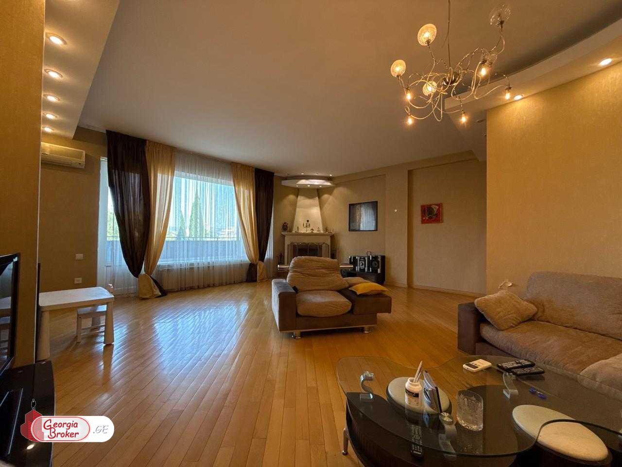 nearly repaired 5-room apartment for sale