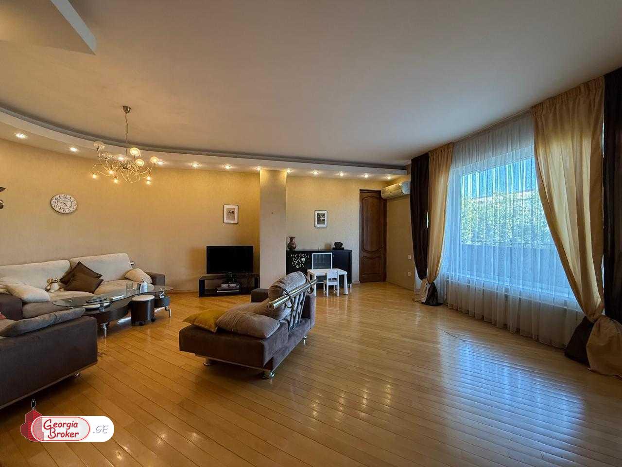 nearly repaired 5-room apartment for sale