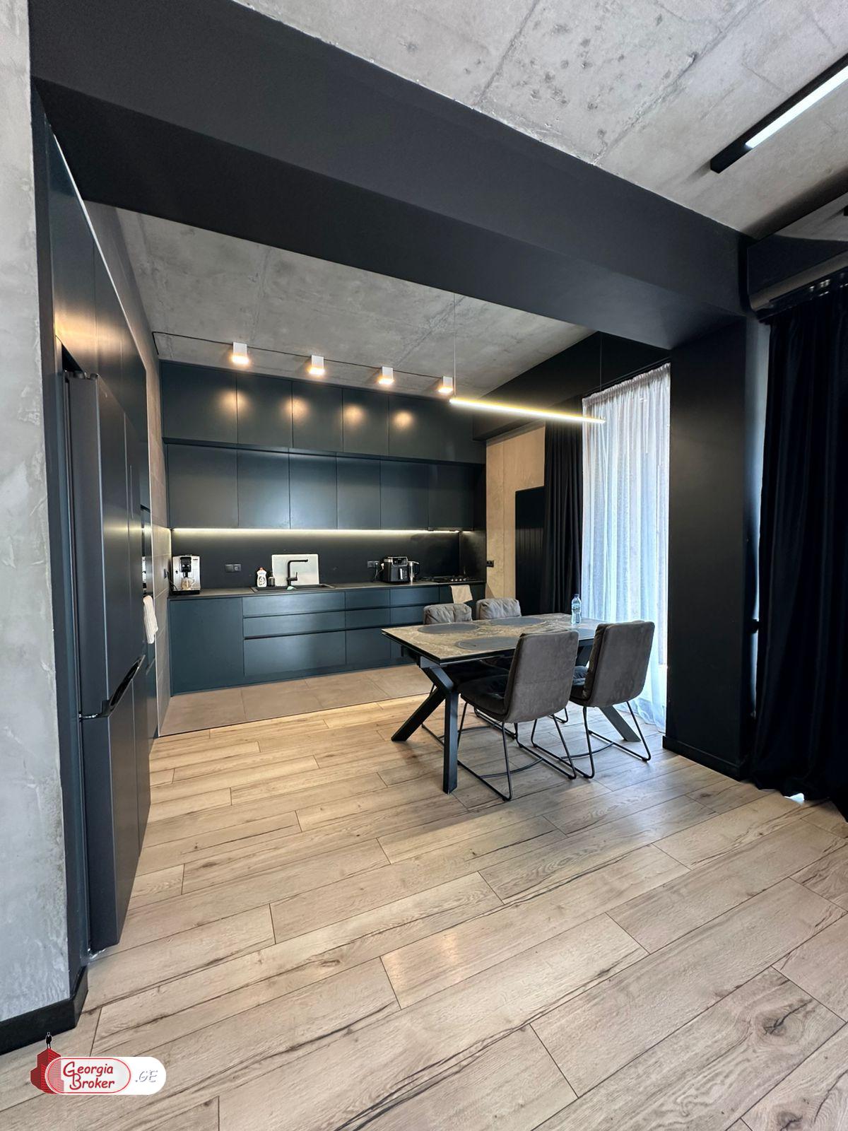 იყიდება ახალი გარემონტებული 2 ოთახიანი ბინა