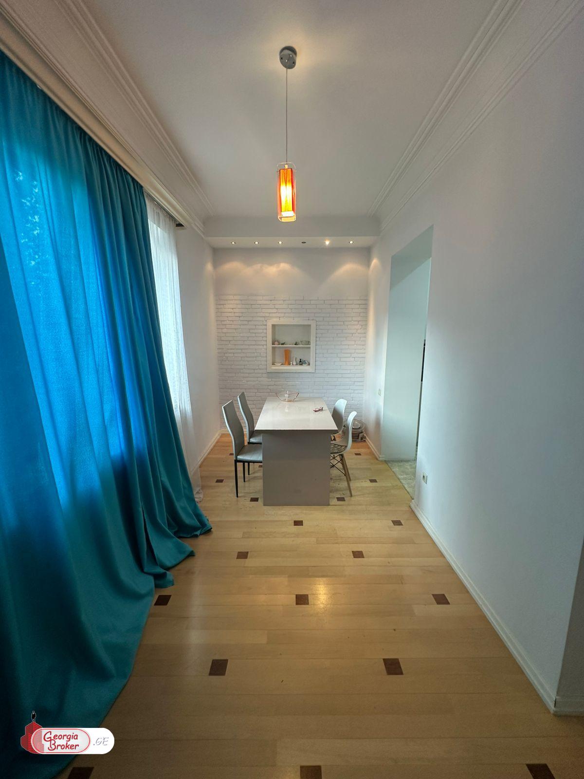 nearly repaired 4-room apartment for sale