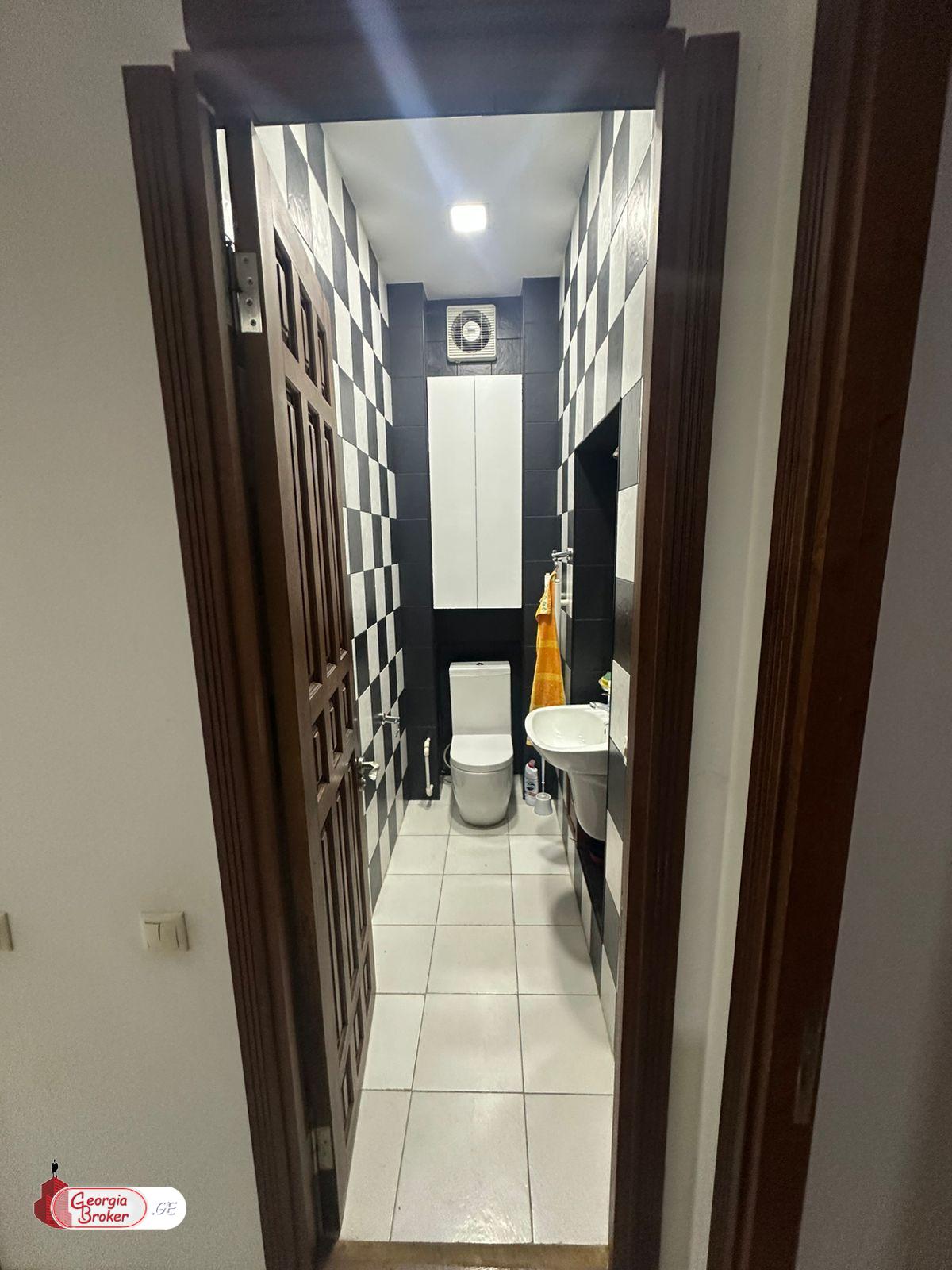 nearly repaired 4-room apartment for sale