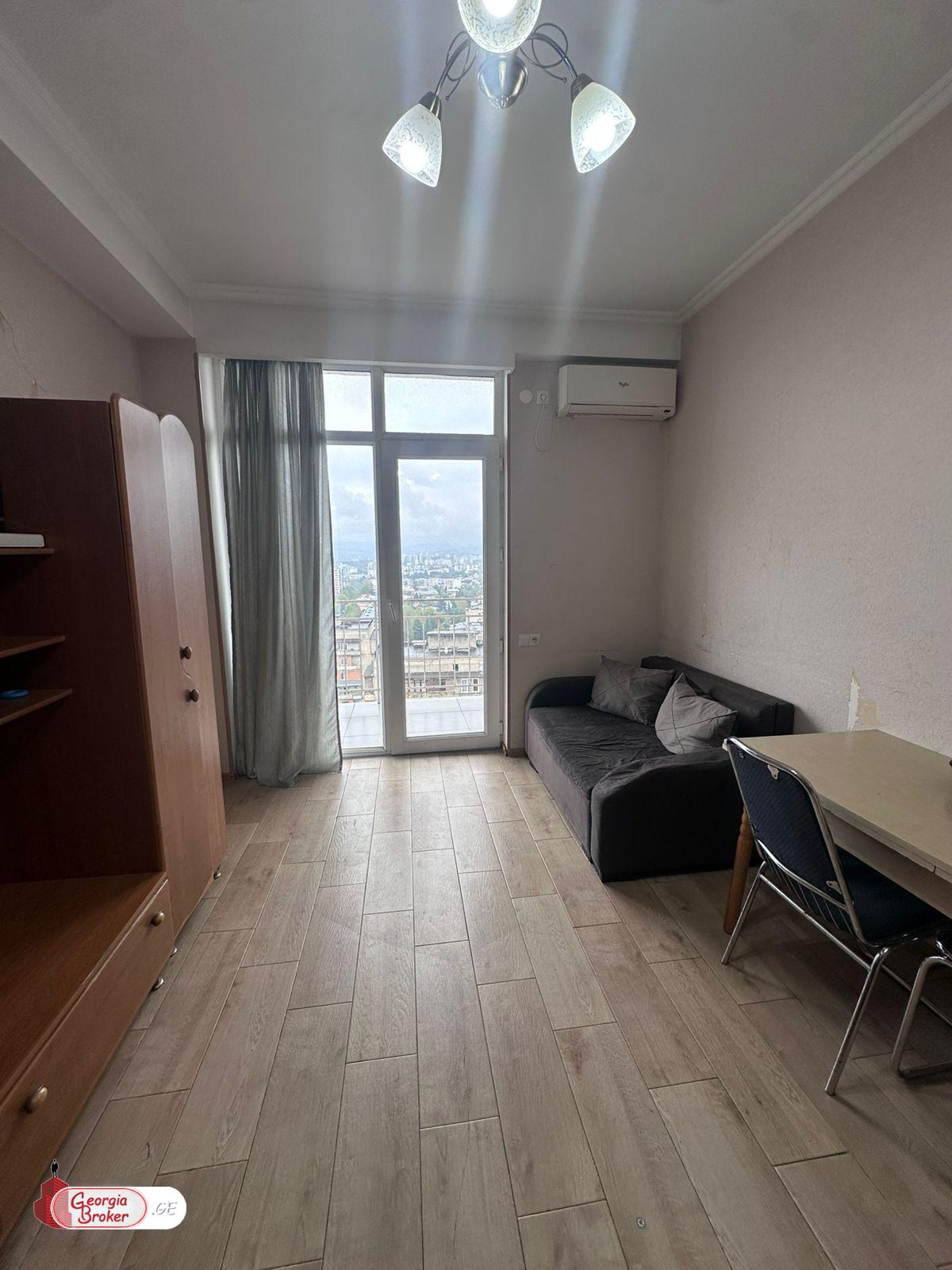 nearly repaired 2-room apartment for sale