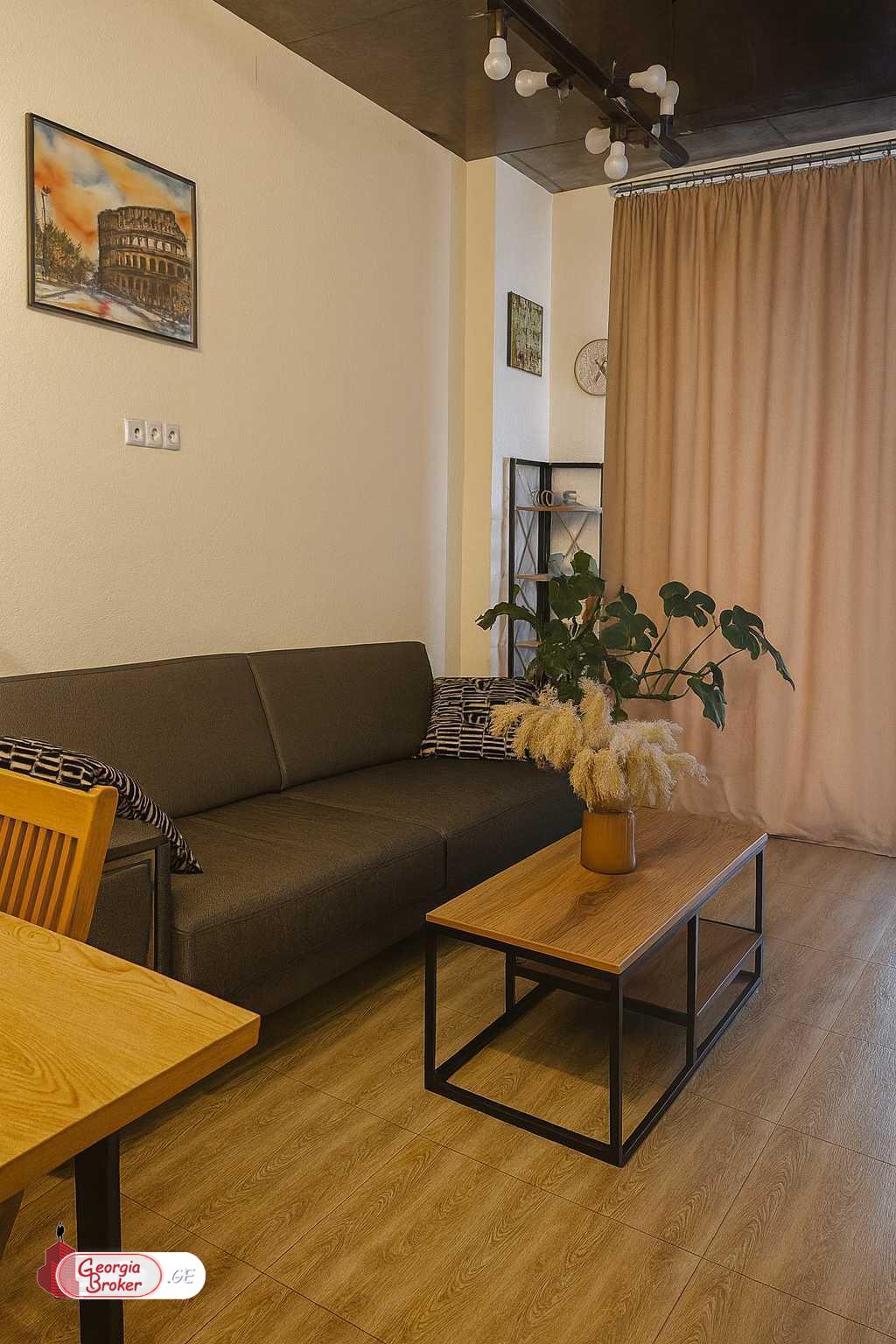 იყიდება ახალი გარემონტებული 2 ოთახიანი ბინა